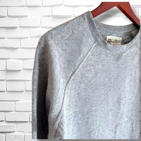 Vintage 90s Champion Gray Sweatshirt Raglan Sleeves Slit Hem - SZ M - Picture 2 of 6